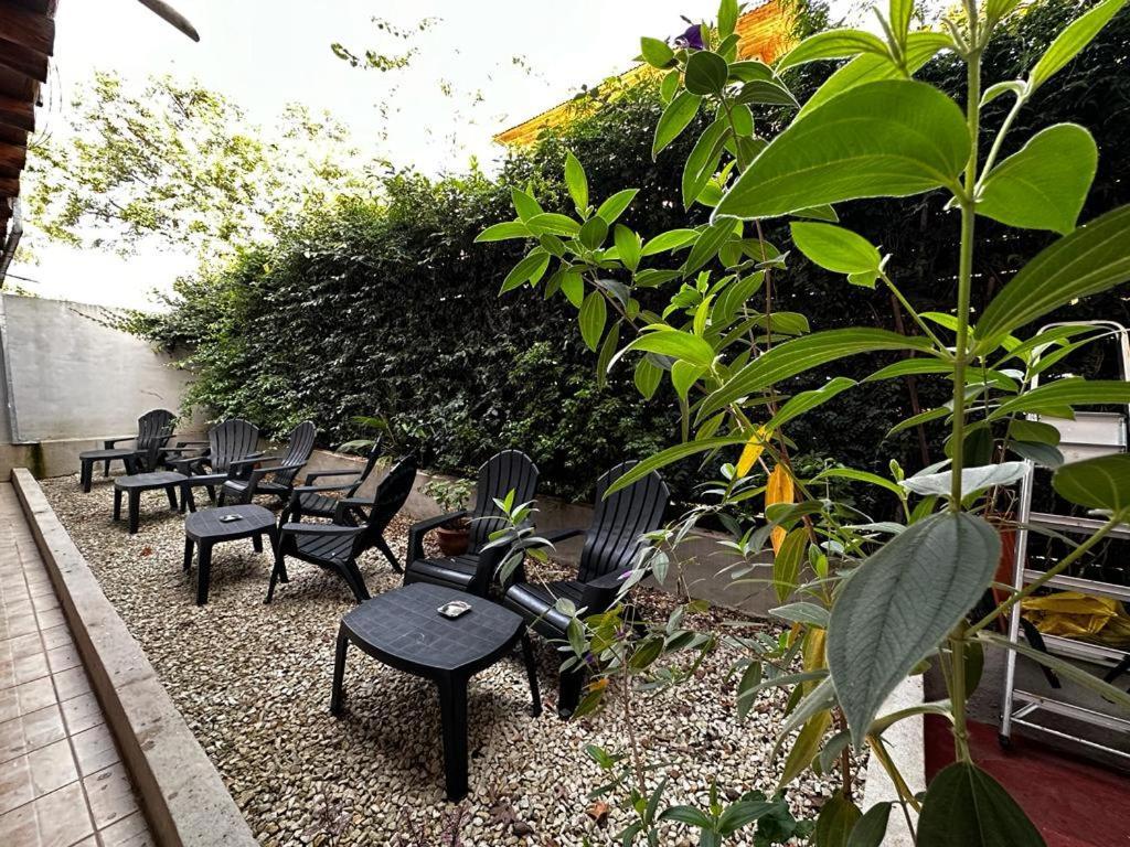 Posada Costa Del Sol Колон Экстерьер фото